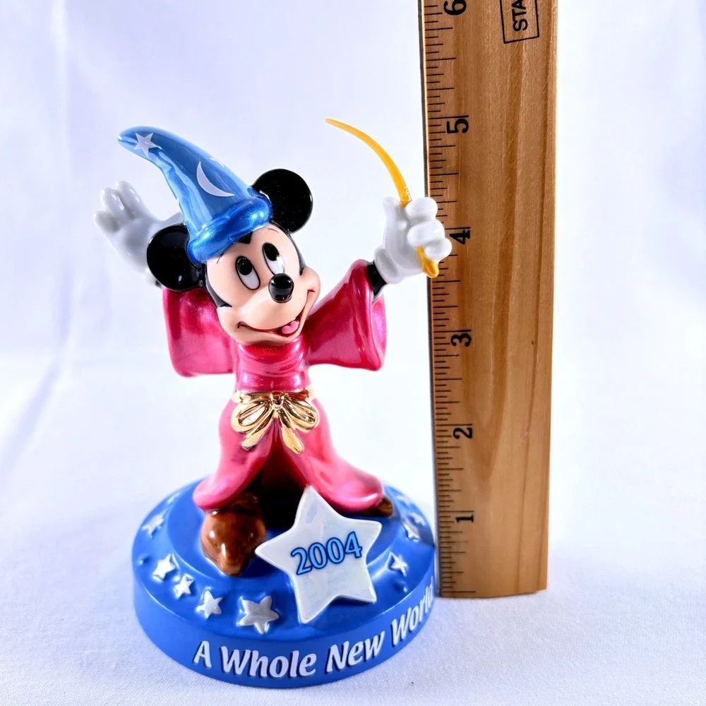 Vintage 2004 Disney Fantasia Sorcerer Mickey Mouse Figurine A Whole New World
